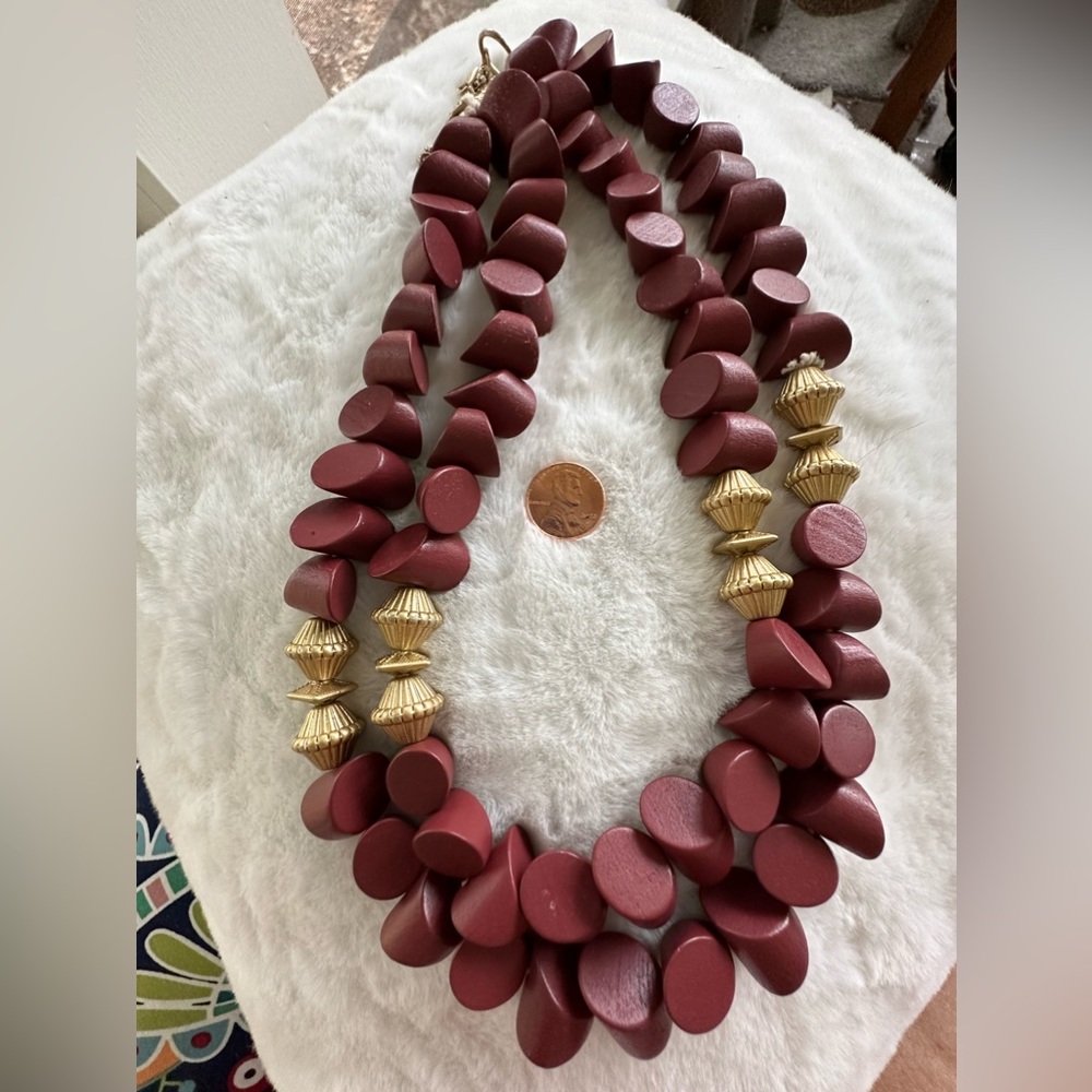 PLUNDER necklace